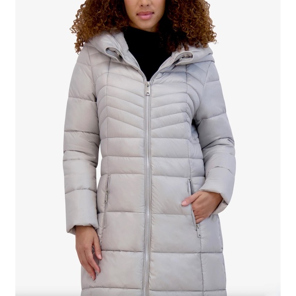 KENNETH COLE NEW YORK NWT SILVER SOFT CIRE FUNNEL NECK PUFFER COAT. SIZE M - Picture 5 of 13